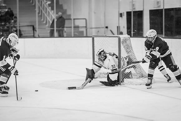 MHKY vs UWSP -250