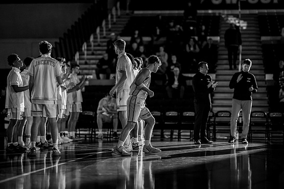 HARRY - MBB vs LORAS -144