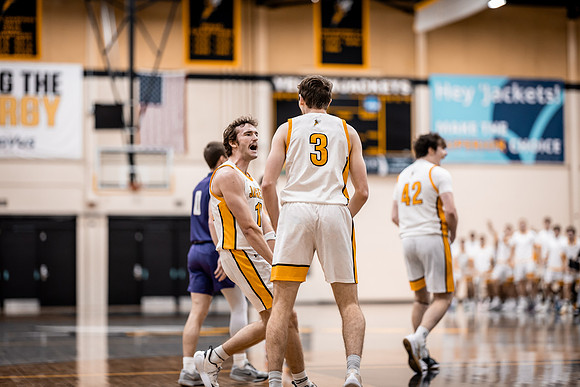 HARRY - MBB vs LORAS -169