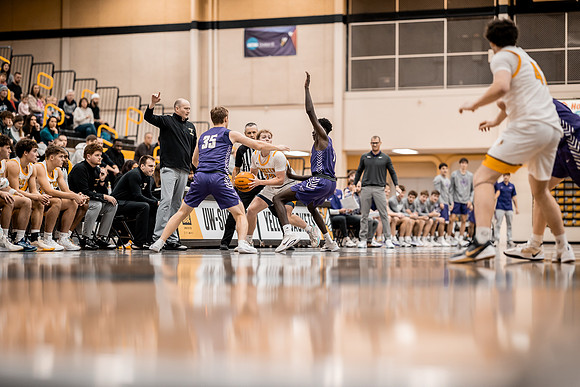 HARRY - MBB vs LORAS -33