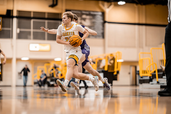 HARRY - MBB vs LORAS -39