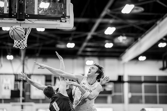 HARRY - MBB vs LORAS -12