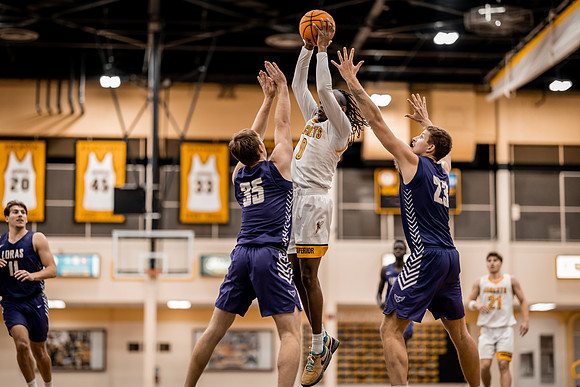 HARRY - MBB vs LORAS -49