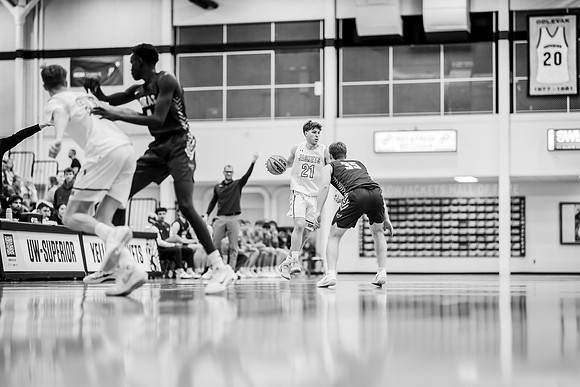 HARRY - MBB vs LORAS -62