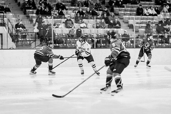 MHKY vs UWRF -98