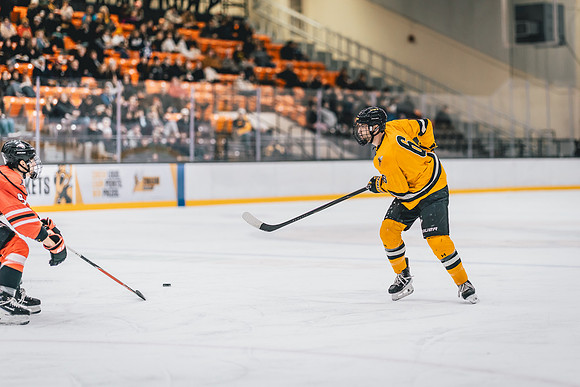 UWS MHKY vs UWRF-45