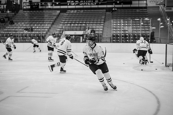 MHKY vs UWRF -143