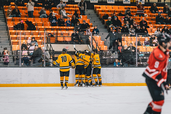 UWS MHKY vs UWRF-53
