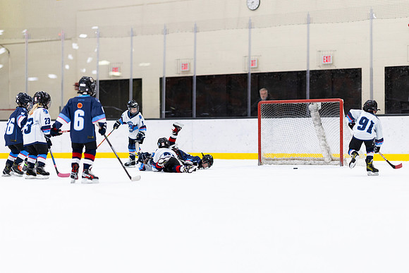 UWS MHKY vs UWRF-81