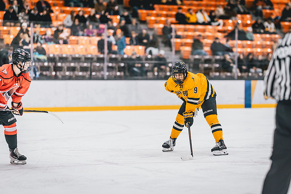 UWS MHKY vs UWRF-42