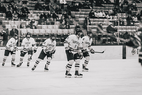 UWS MHKY vs UWRF-56
