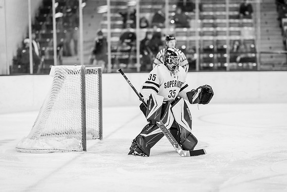 MHKY vs UWRF -48