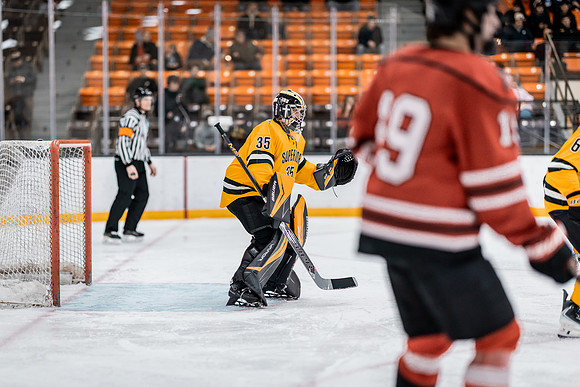 MHKY vs UWRF -49