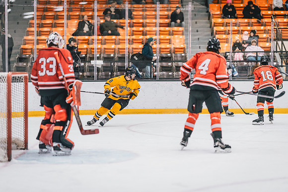 UWS MHKY vs UWRF-57