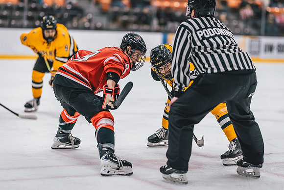 UWS MHKY vs UWRF-43
