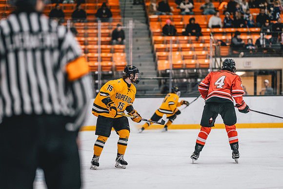 UWS MHKY vs UWRF-41