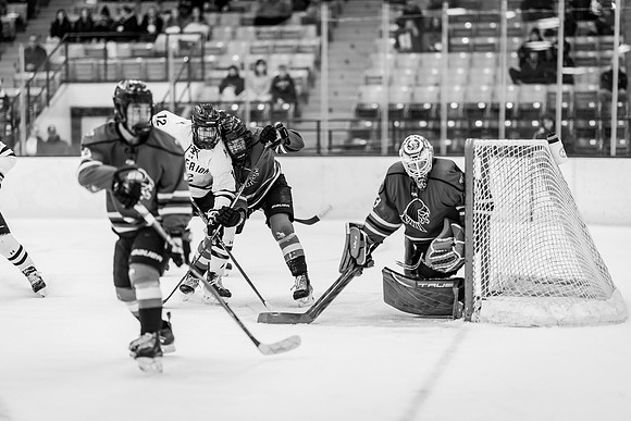 MHKY vs UWRF -76