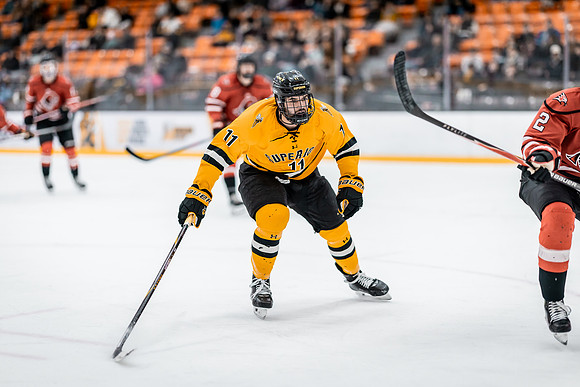 MHKY vs UWRF -77