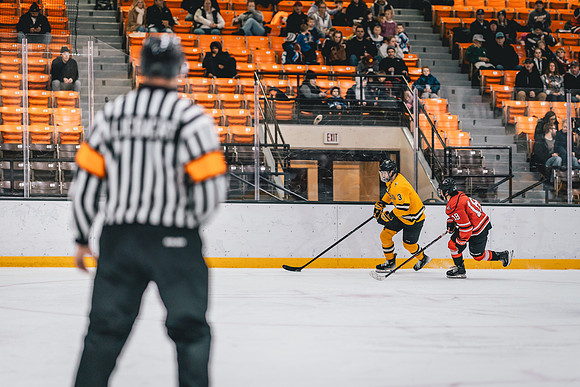 UWS MHKY vs UWRF-33