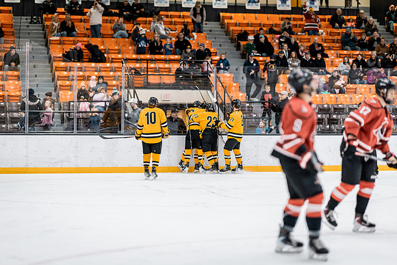 MHKY vs UWRF -11