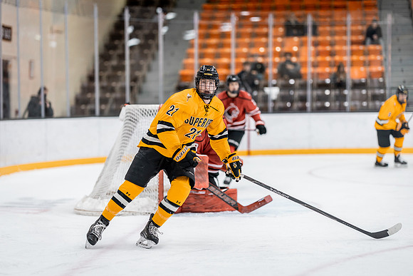 MHKY vs UWRF -120