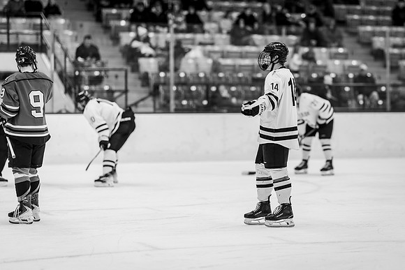 MHKY vs UWRF -114