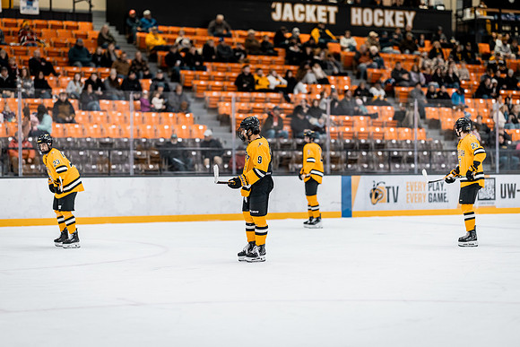 MHKY vs UWRF -128