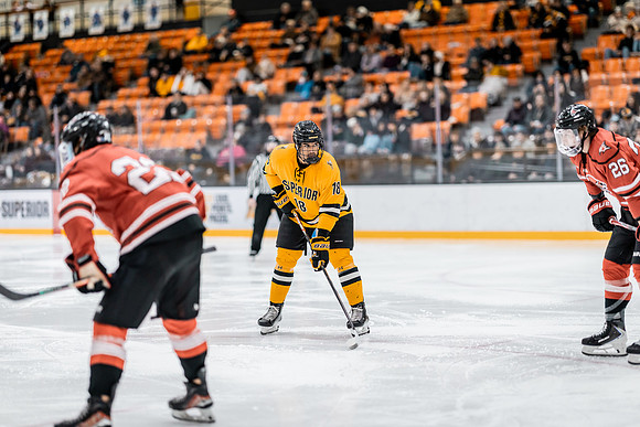 MHKY vs UWRF -24