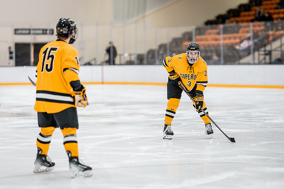 MHKY vs UWRF -22