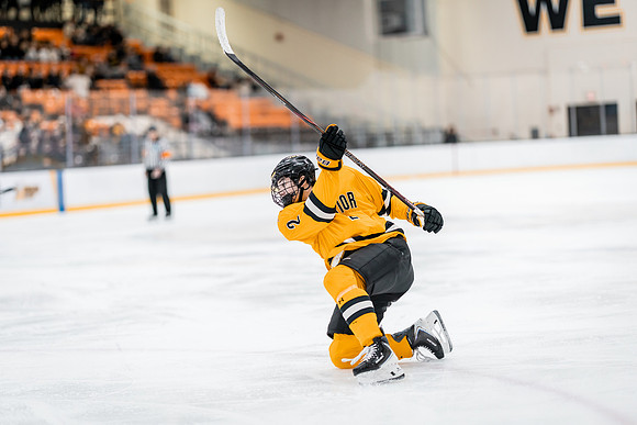 MHKY vs UWRF -107