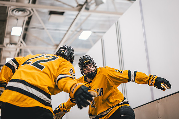 UWS MHKY vs UWRF-9