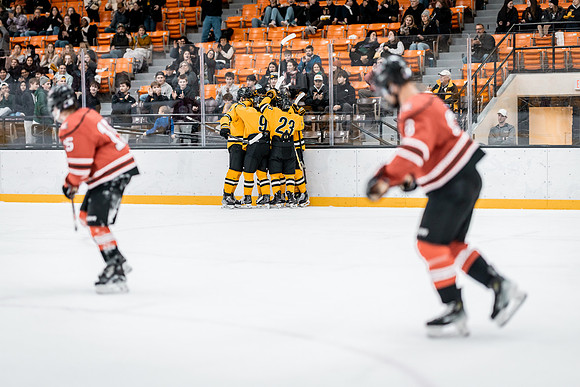 MHKY vs UWRF -90