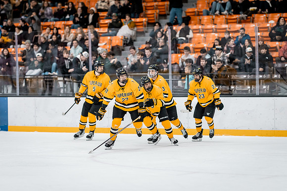 MHKY vs UWRF -92
