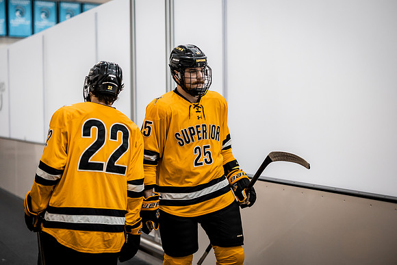 MHKY vs UWRF -165