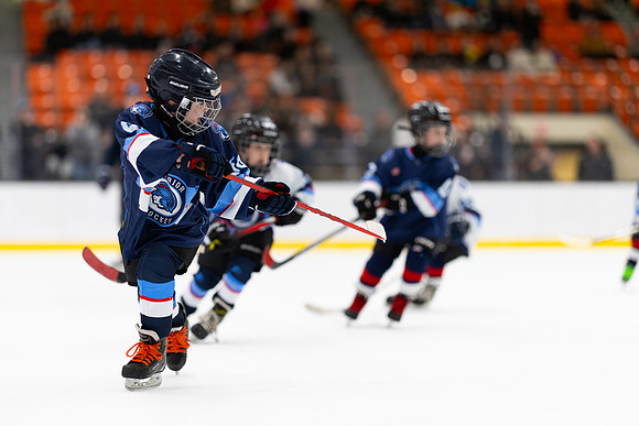 UWS MHKY vs UWRF-77