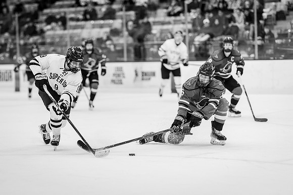 MHKY vs UWRF -82