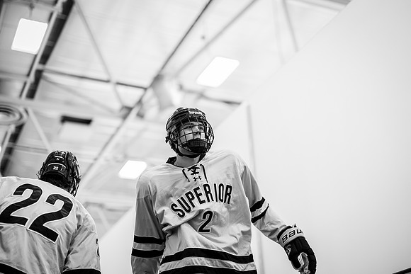 MHKY vs UWRF -158