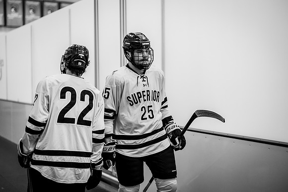 MHKY vs UWRF -166