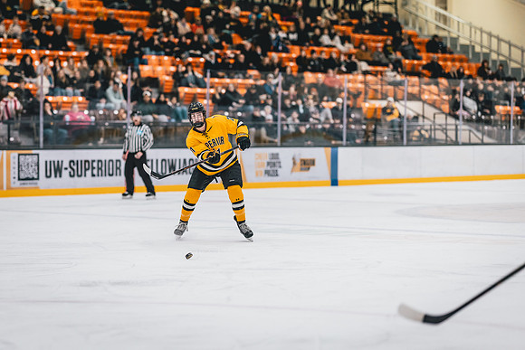 UWS MHKY vs UWRF-48