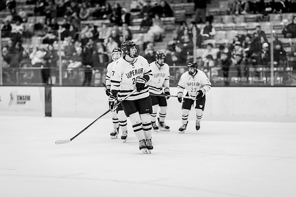 MHKY vs UWRF -94