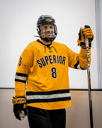 MHKY vs UWRF -173