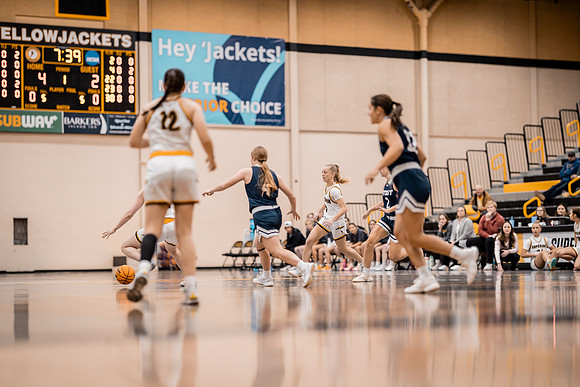 WBB vs STOUT -51