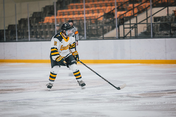 CMHKY vs UWM -103