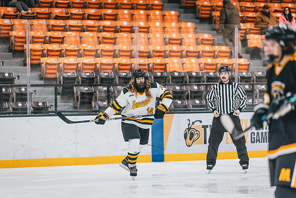 CMHKY vs UWM -41