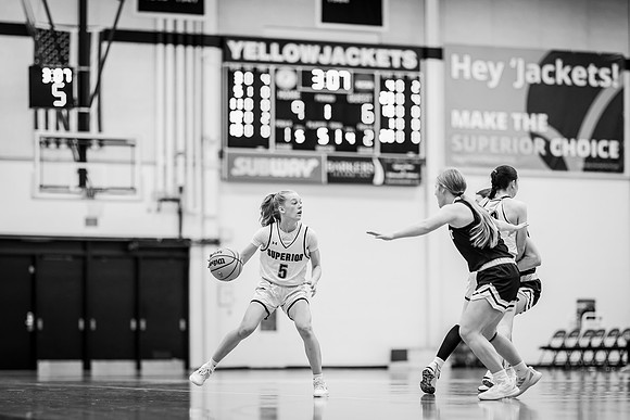 WBB vs STOUT -78