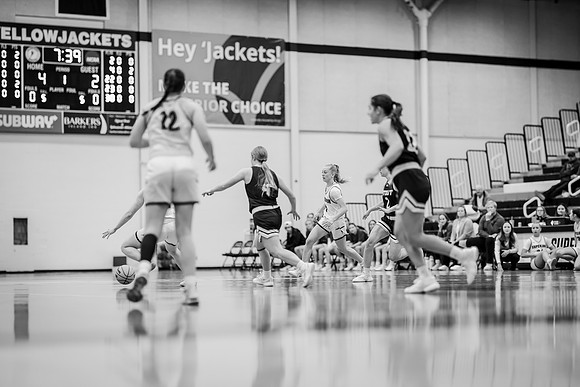WBB vs STOUT -52