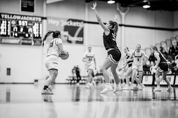 WBB vs STOUT -102