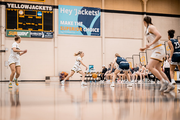 WBB vs STOUT -53
