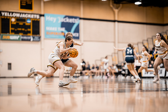 WBB vs STOUT -112