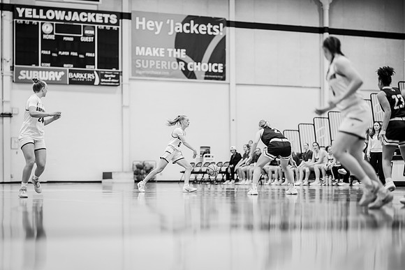WBB vs STOUT -54